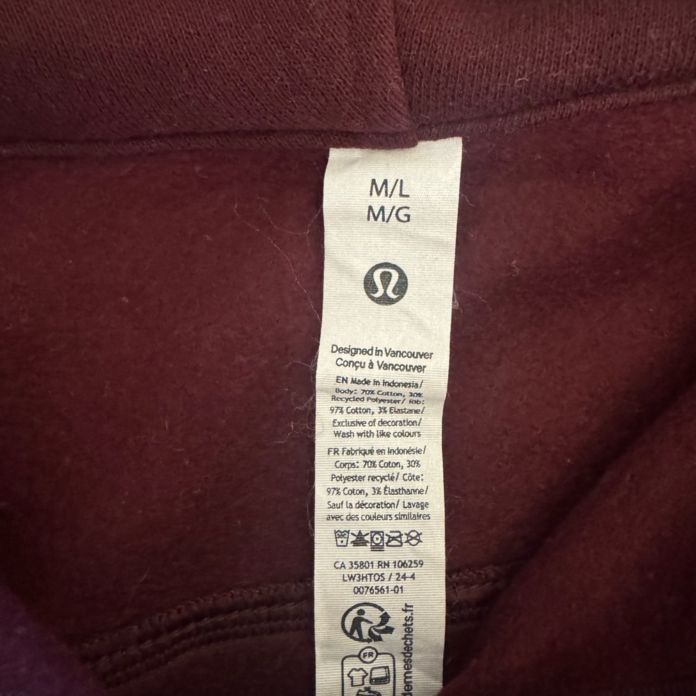 Lululemon Scuba half zip M/L - Picture 2 of 2